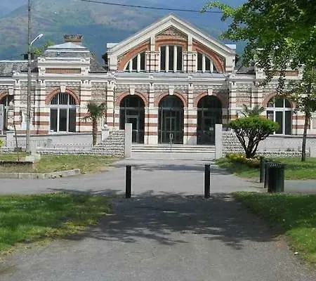 Lindo Carillon * Lourdes